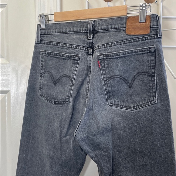 Levi's - Wedgie Straight Denim Jeans - Light Black - 30x26 - Picture 6 of 14